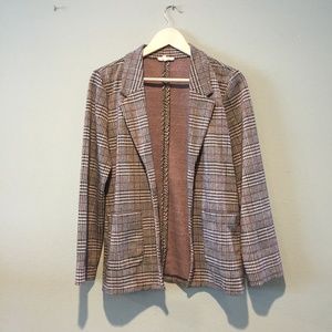 **3/$25 SALE!!** Plaid Maurices Blazer